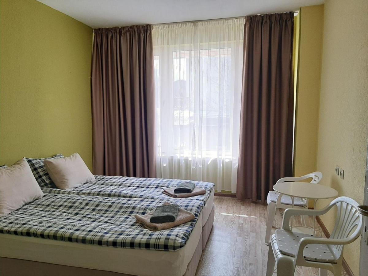 Hotel Amadina Garden Łozenec Zewnętrze zdjęcie