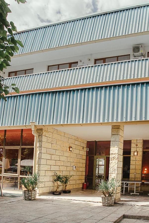 Hotel Amadina Garden Łozenec Zewnętrze zdjęcie