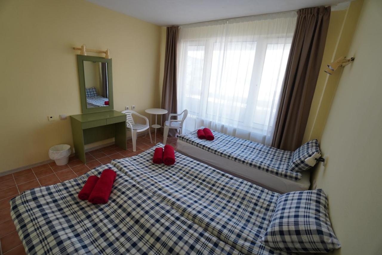 Hotel Amadina Garden Łozenec Pokój zdjęcie
