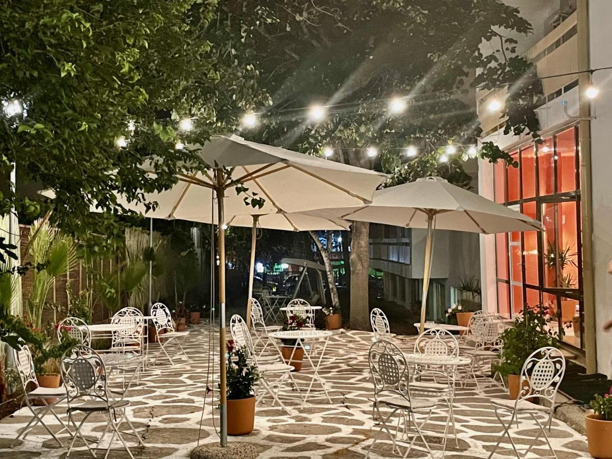 Hotel Amadina Garden Łozenec Zewnętrze zdjęcie