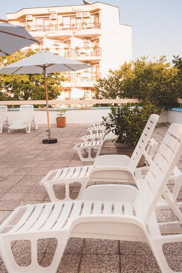Hotel Amadina Garden Łozenec Zewnętrze zdjęcie