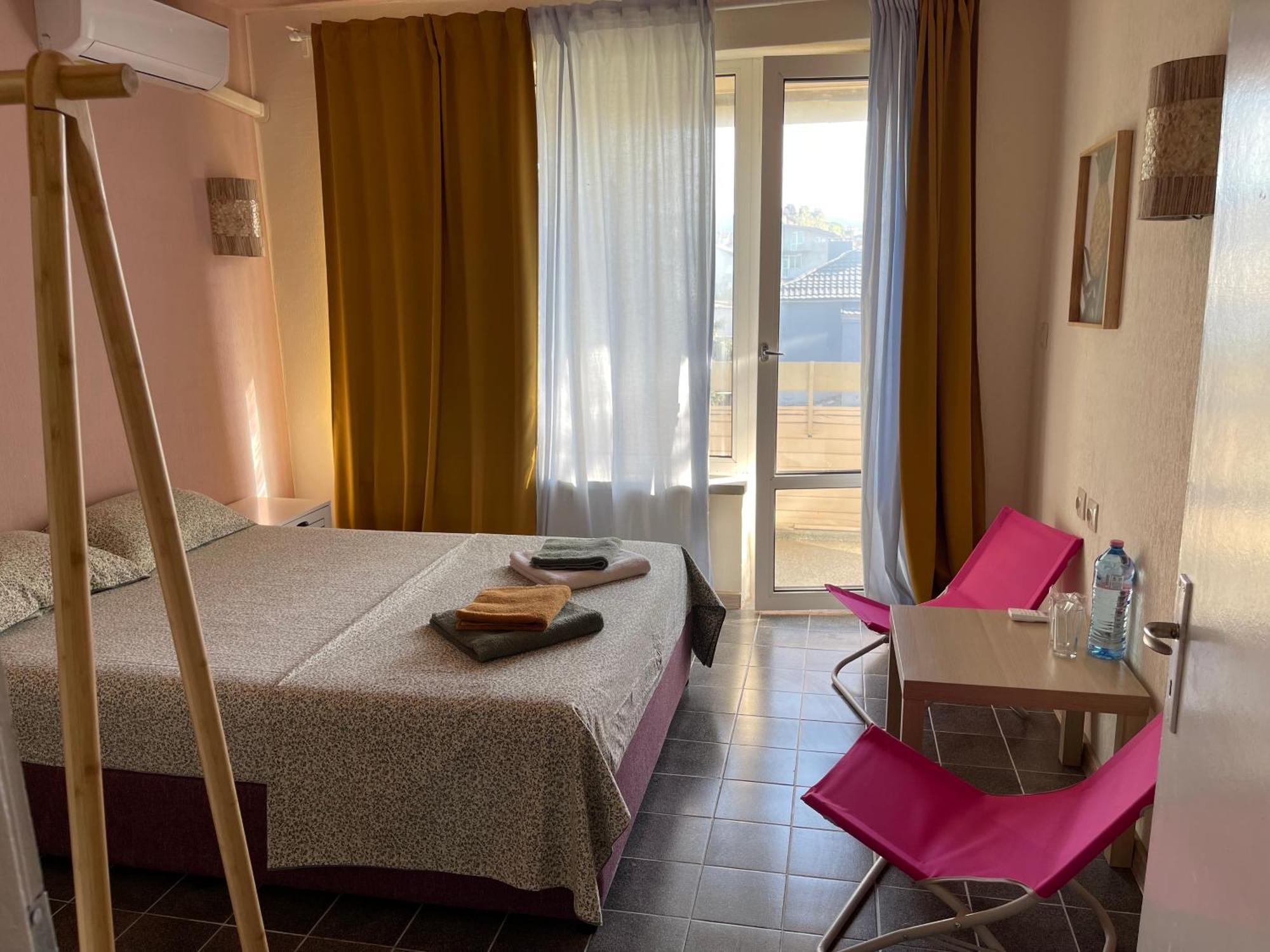 Hotel Amadina Garden Łozenec Zewnętrze zdjęcie