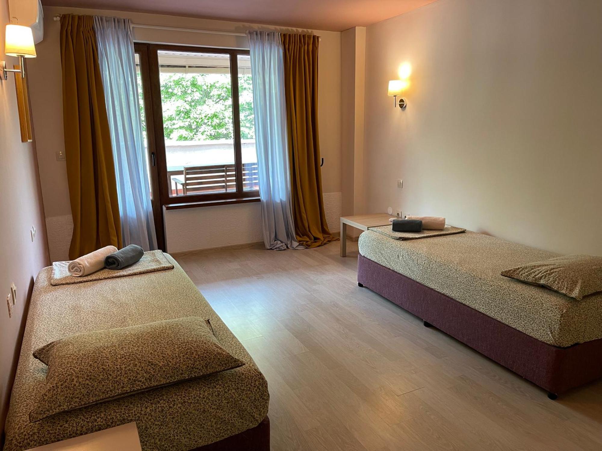 Hotel Amadina Garden Łozenec Zewnętrze zdjęcie