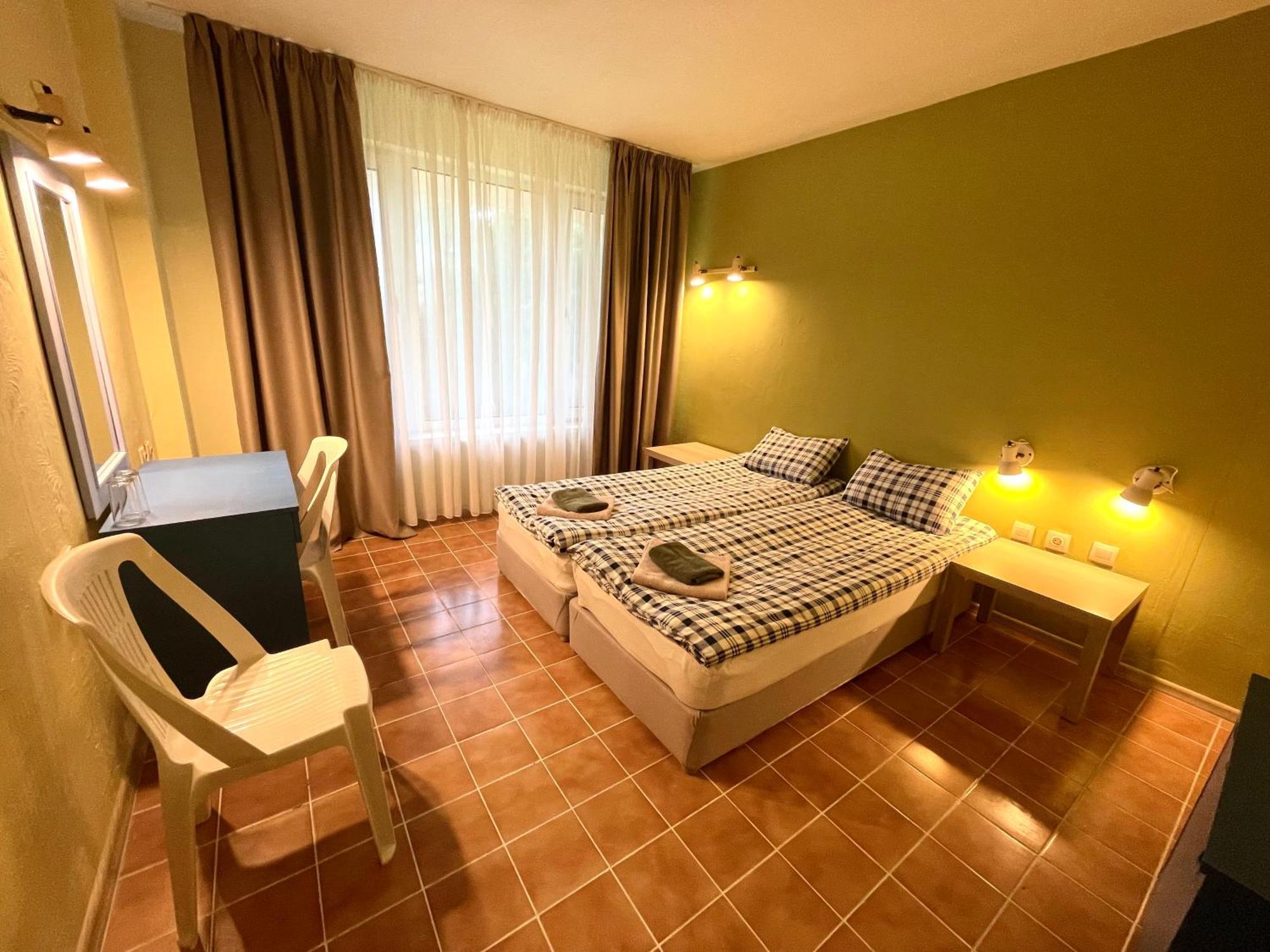 Hotel Amadina Garden Łozenec Zewnętrze zdjęcie